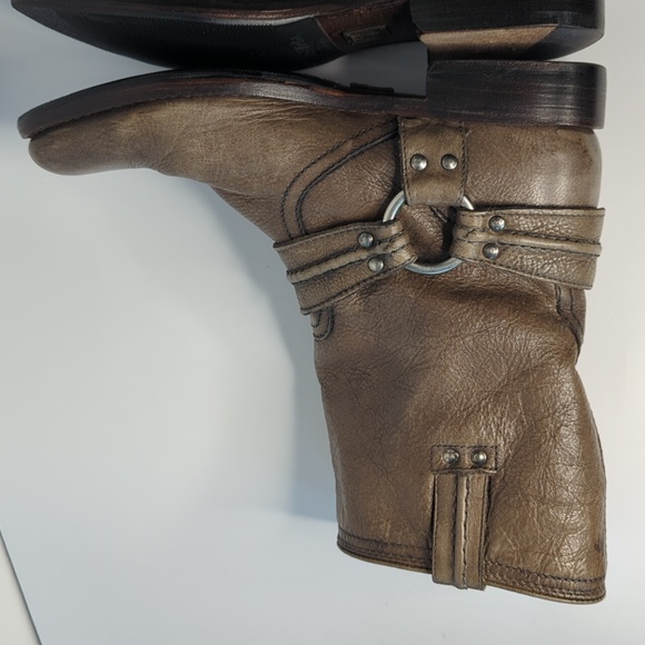 FRYE Women's Size 8 Maxine Trapunto Shortie Boots Grey/Taupe Harness Boot EUC - Picture 7 of 14